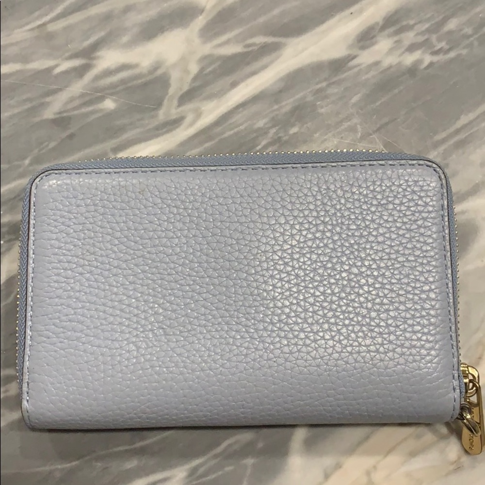 Michael Kors Wallet - Picture 2 of 3